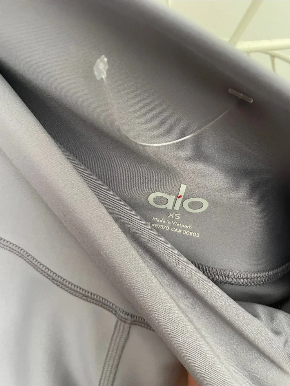 ALO Yoga High-Rise Lavender Gray Sculpt Leggings. Flash $42